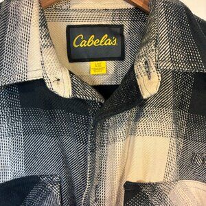 Cabela’s Outer Cotton Flannel Shirt – Size L Regular | Rugged Comfort & Classic